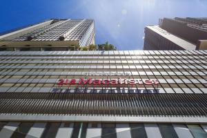 tropicana 218 macalister