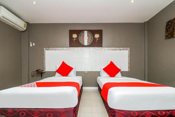 natural beach hotel pattaya