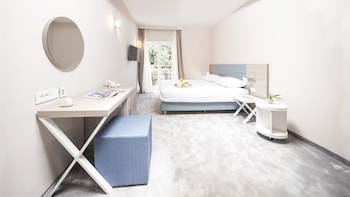 aminess vival port9 resort