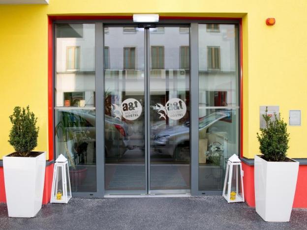 aandt holiday hostel wien