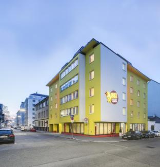 aandt holiday hostel wien
