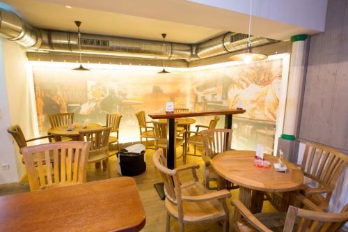 aandt holiday hostel wien