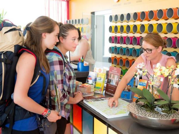 aandt holiday hostel wien