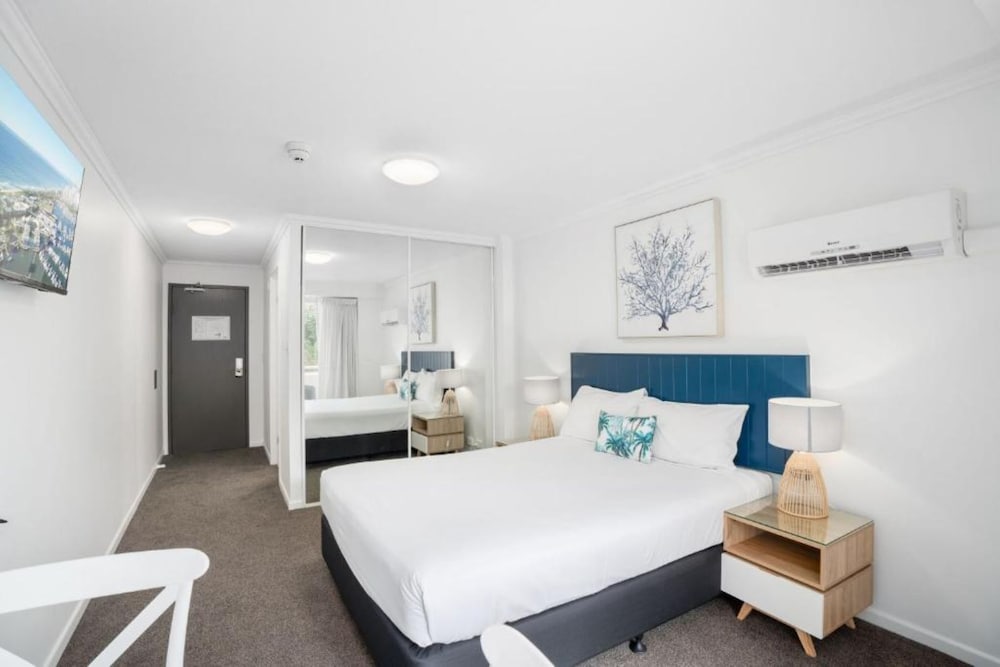 sovereign gold coast