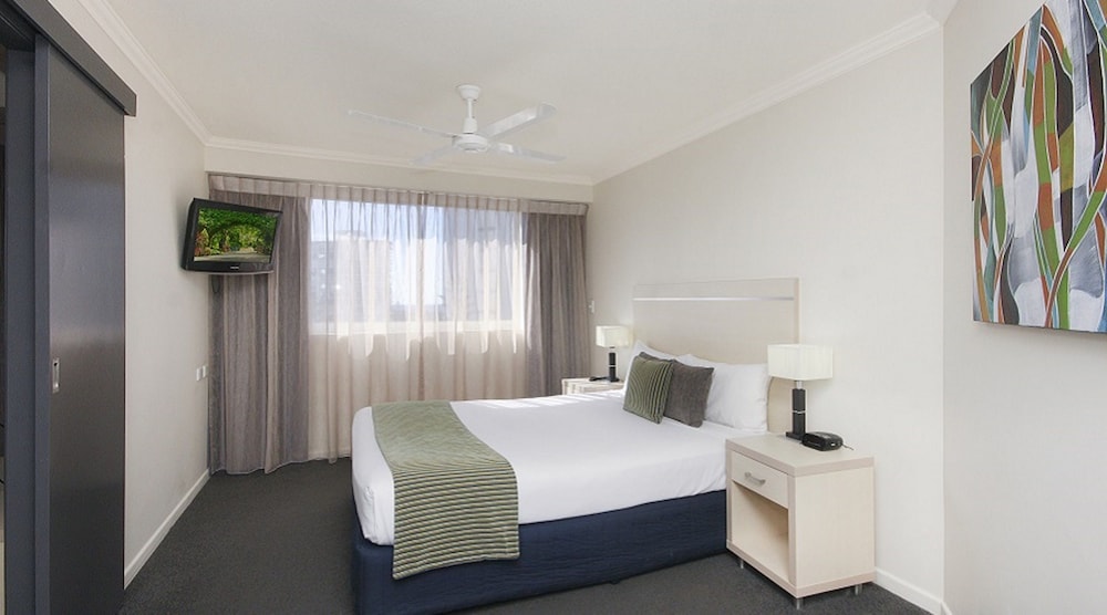 sovereign gold coast