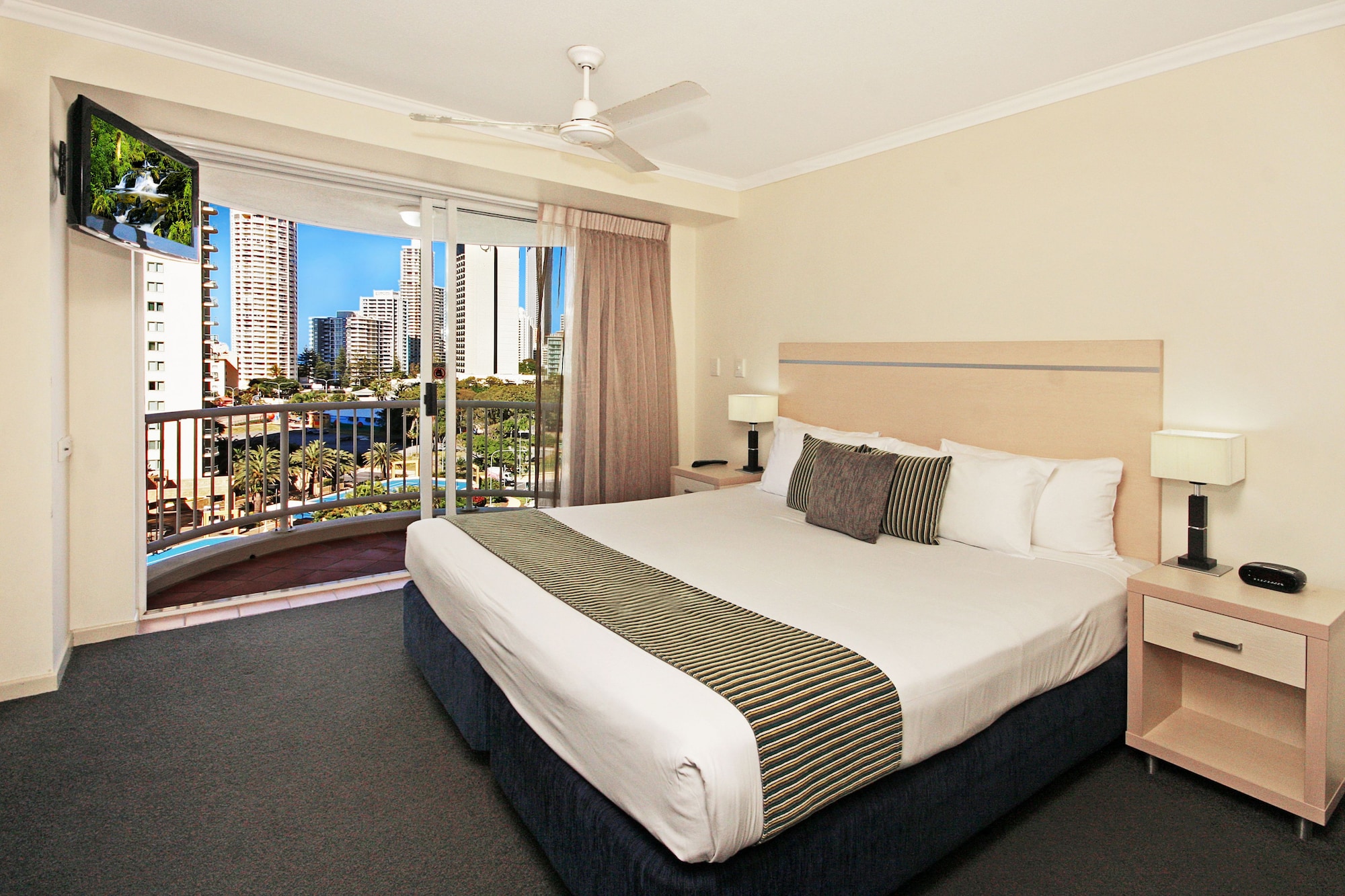 sovereign gold coast