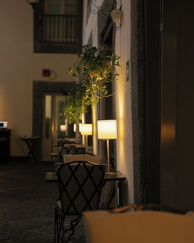 palazzo caracciolo naples