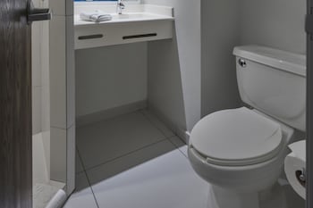 city express junior by marriott cancun