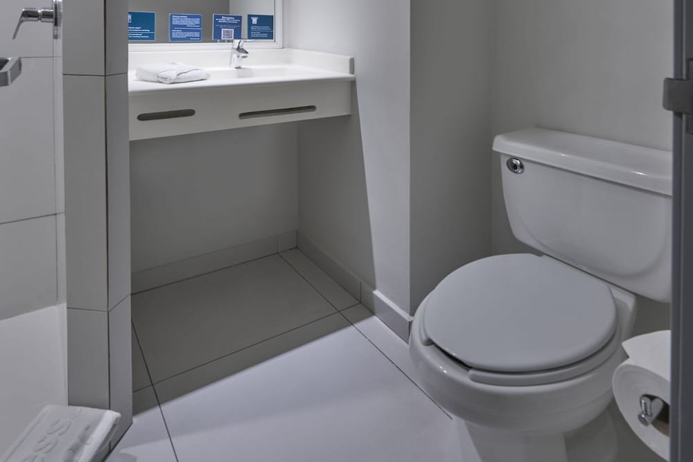 city express junior by marriott cancun