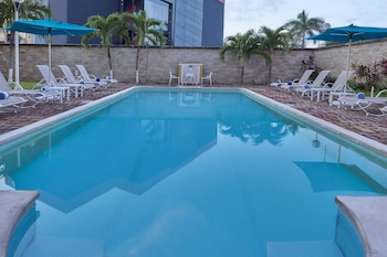 city express junior by marriott cancun