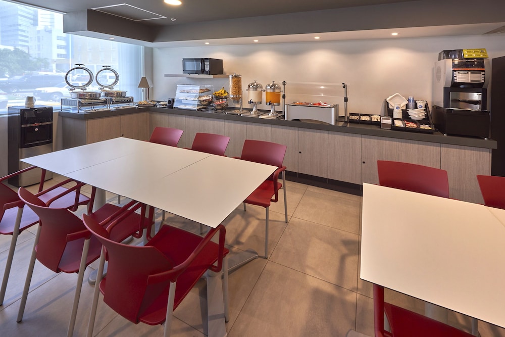 city express junior by marriott cancun