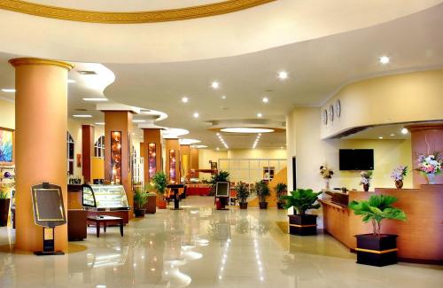 Aston Niu Manokwari,Sogun Hill, Blok B-3, Jl. Esau Sesa,4 star