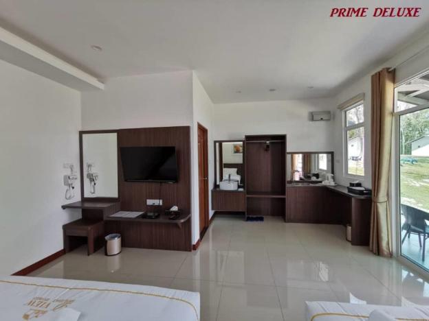 d view holiday home