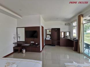 d view holiday home