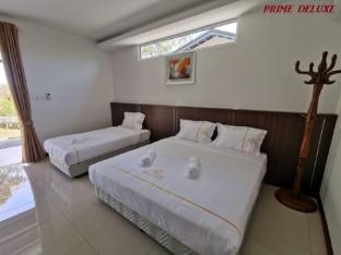 d view holiday home
