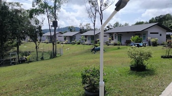 d view holiday home