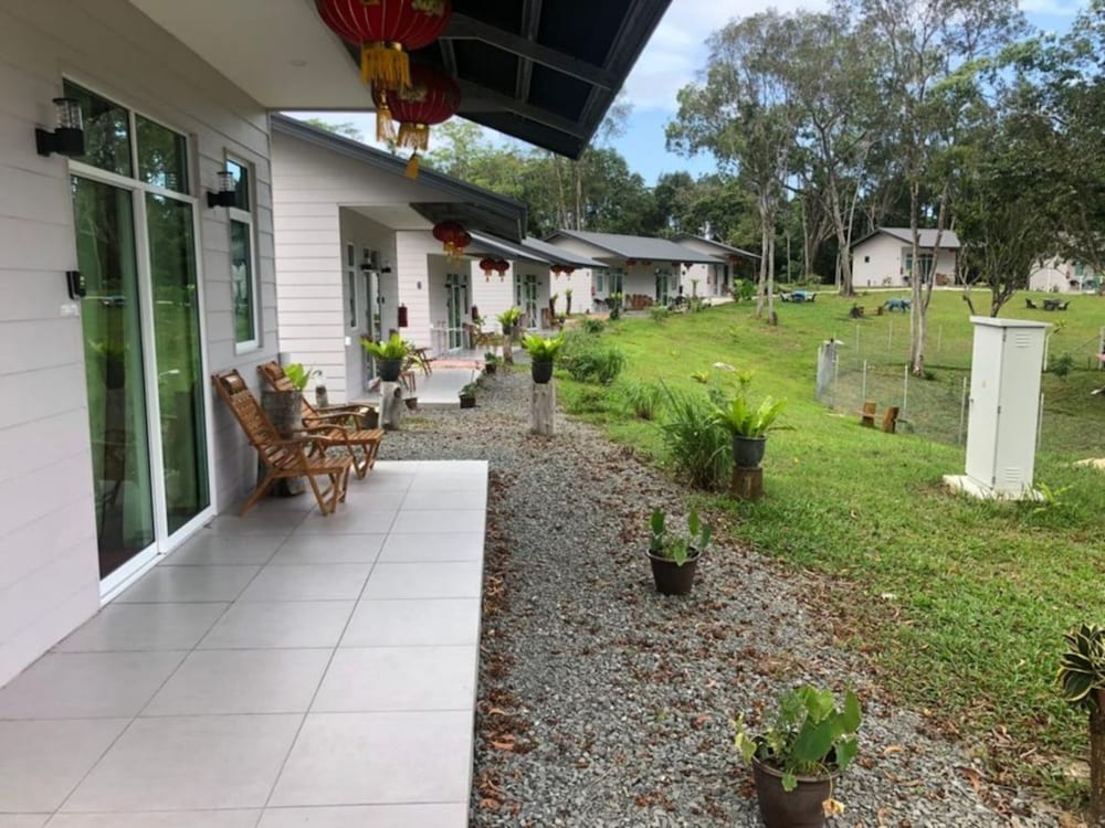 d view holiday home