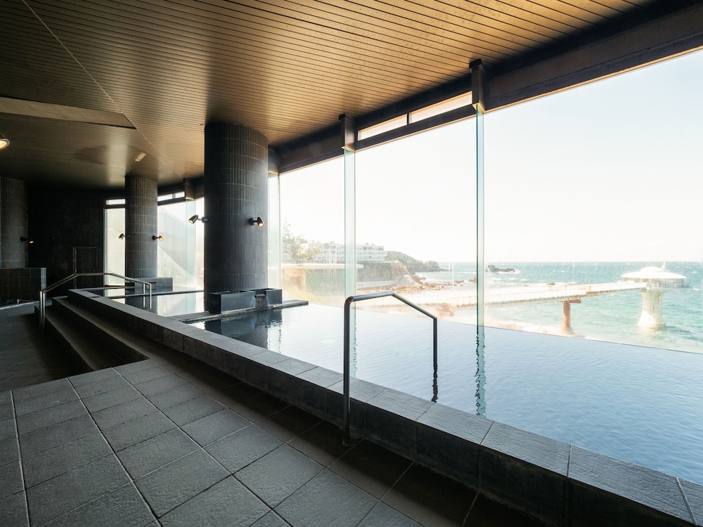 shirahama key terrace seamore residence