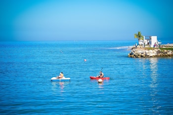 friendly vallarta all inclusive family resort and convention center