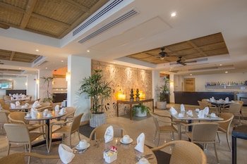 friendly vallarta all inclusive family resort and convention center