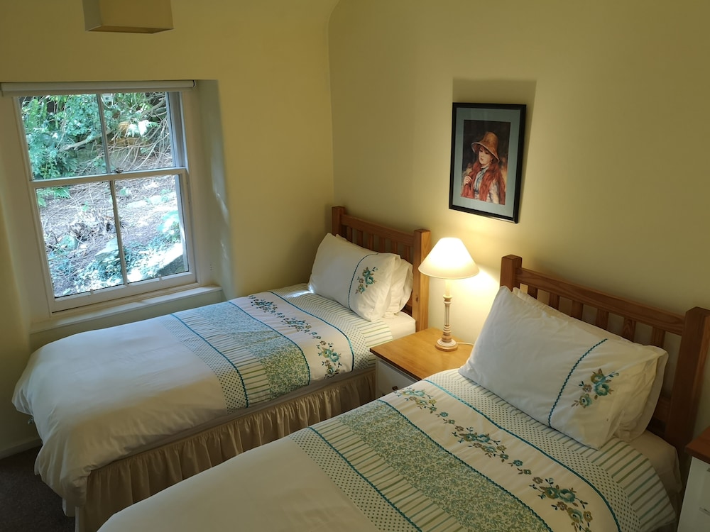 annslea guest house