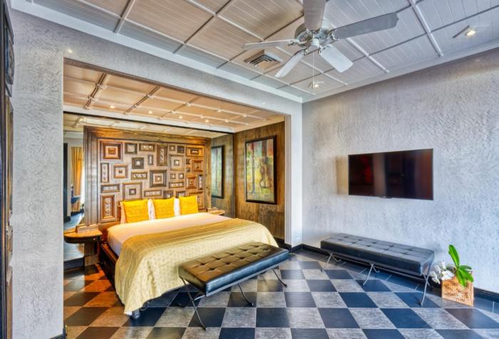 hotel villa caletas