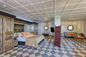 hotel villa caletas