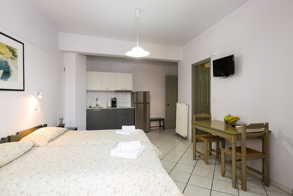 philoxenia apartments