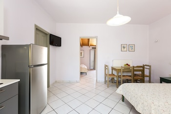 philoxenia apartments