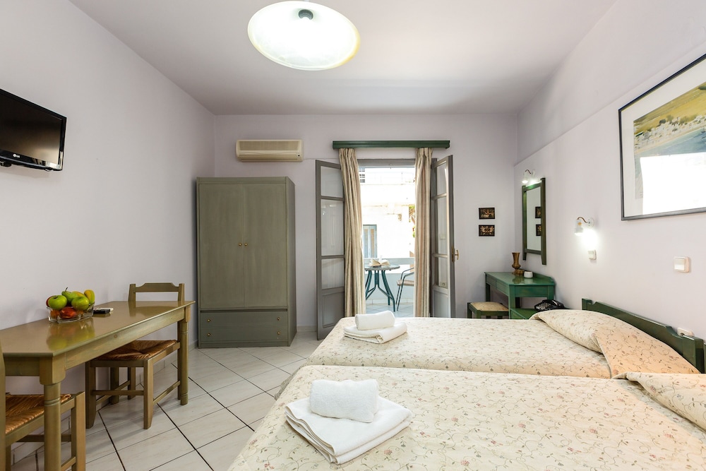 philoxenia apartments