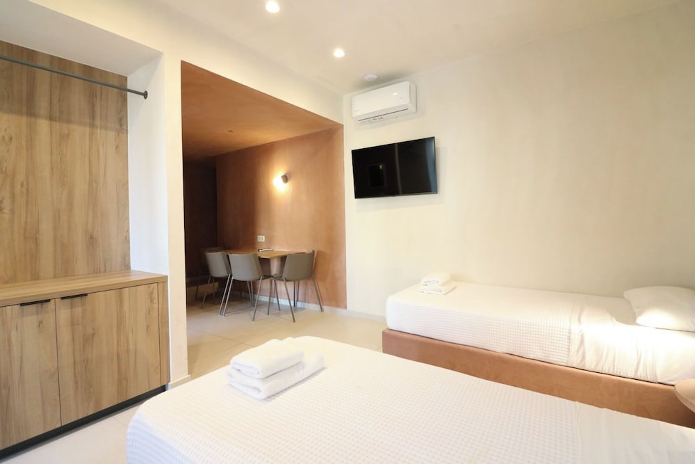 philoxenia apartments