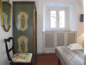 arco in pantheon apartments