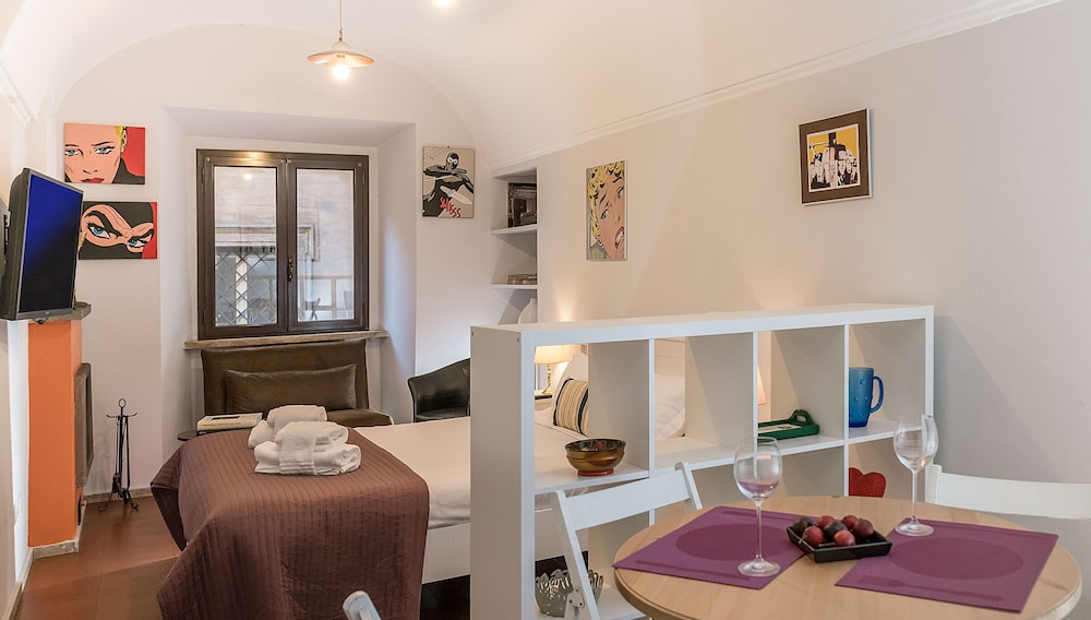 arco in pantheon apartments