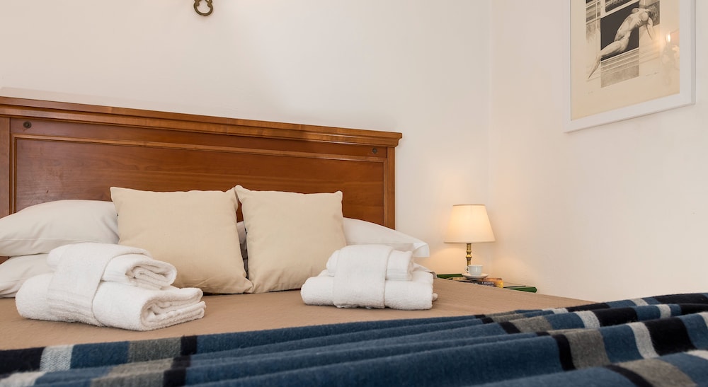 arco in pantheon apartments