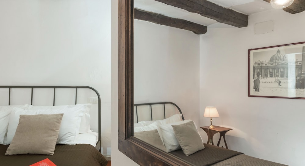 arco in pantheon apartments
