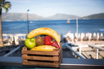 bandb yuzbasi beach hotel