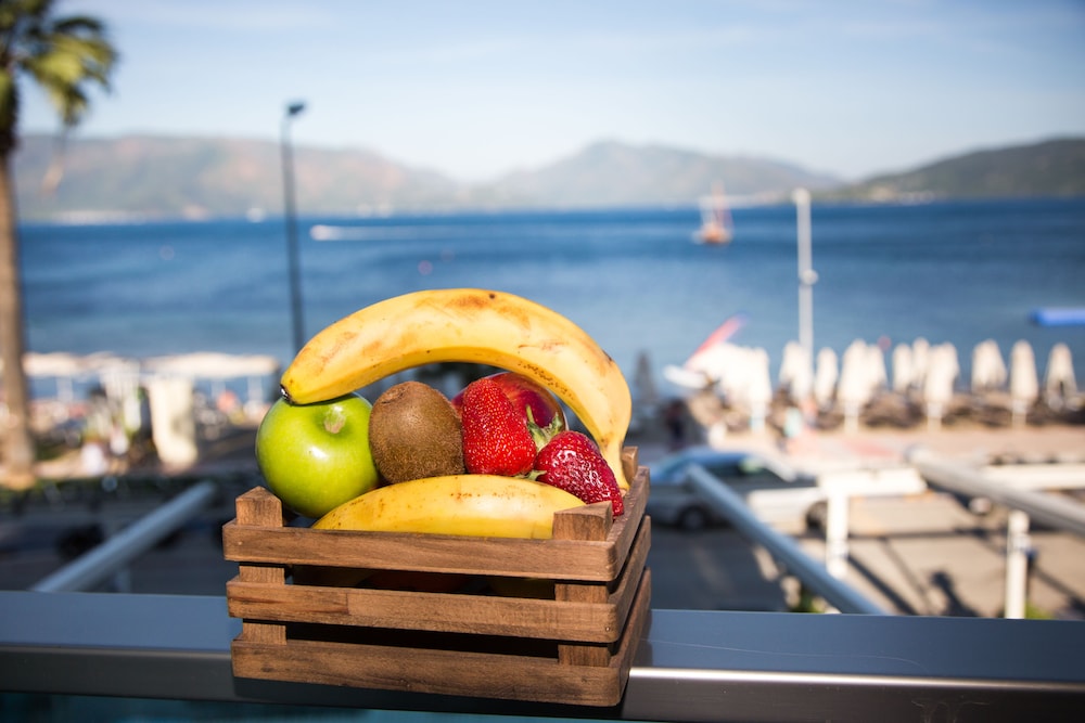 bandb yuzbasi beach hotel