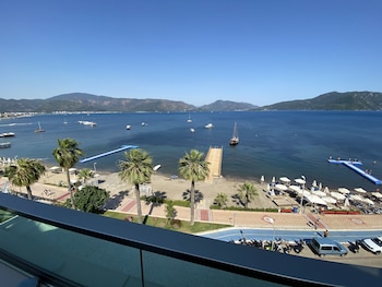 bandb yuzbasi beach hotel