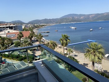bandb yuzbasi beach hotel