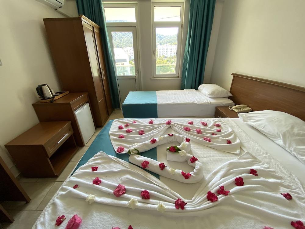 bandb yuzbasi beach hotel