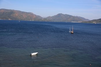 bandb yuzbasi beach hotel