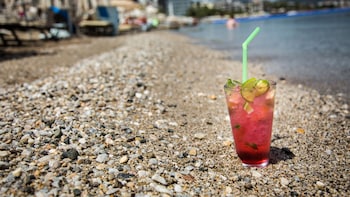 bandb yuzbasi beach hotel