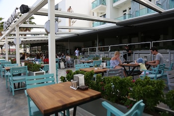bandb yuzbasi beach hotel
