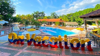 hotel on vacation girardot resort
