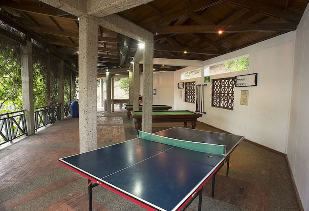 hotel on vacation girardot resort