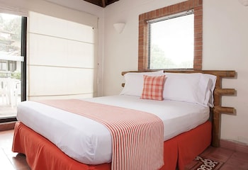 hotel on vacation girardot resort