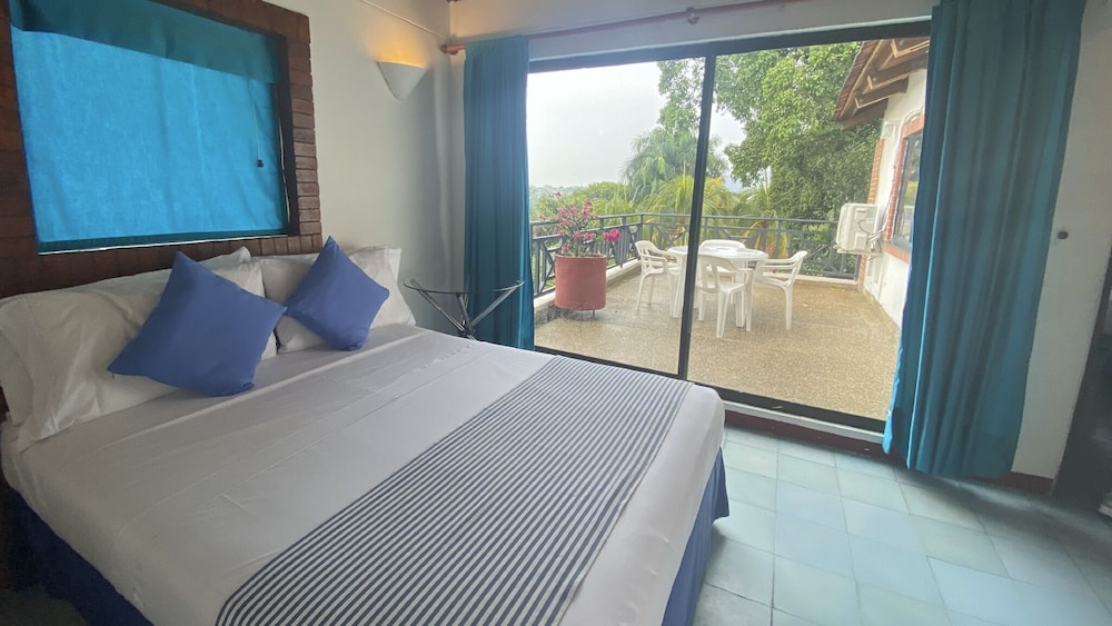 hotel on vacation girardot resort