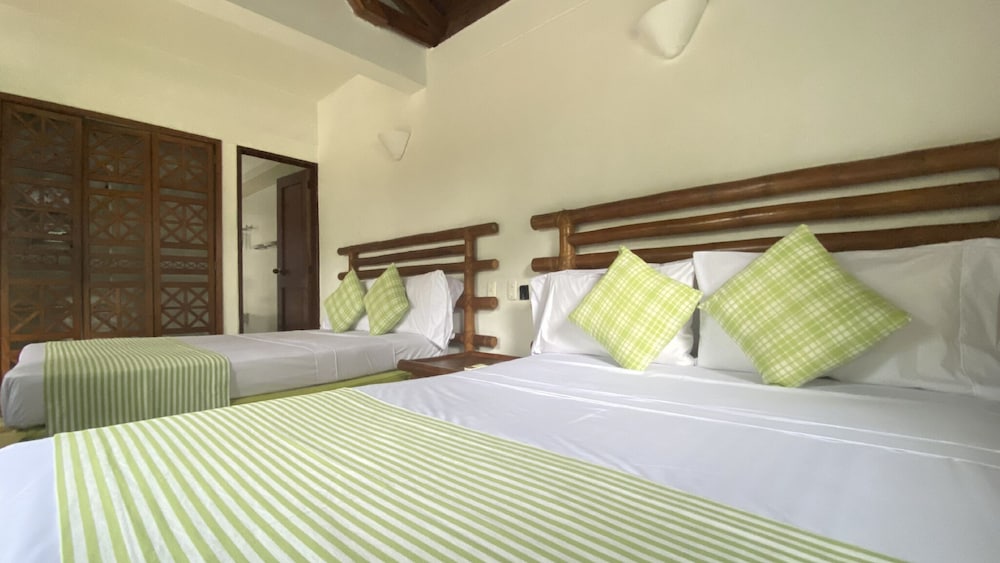 hotel on vacation girardot resort