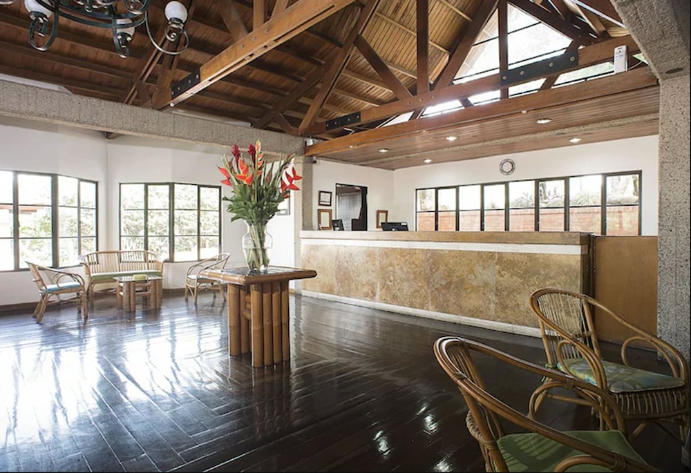 hotel on vacation girardot resort