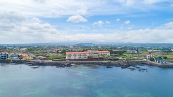 kensington resort jeju hanlim